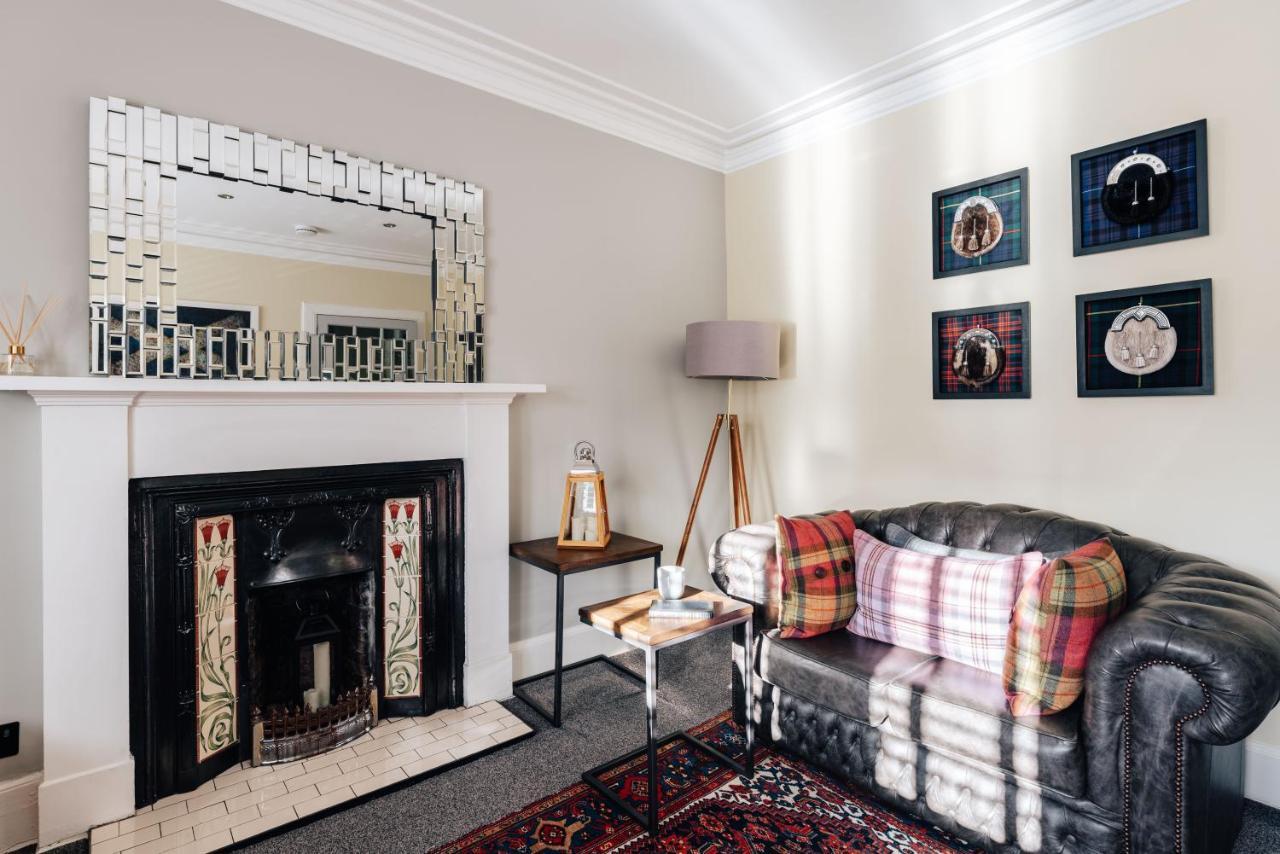 Luxury Inverness Central Apartment Private Parking Екстер'єр фото
